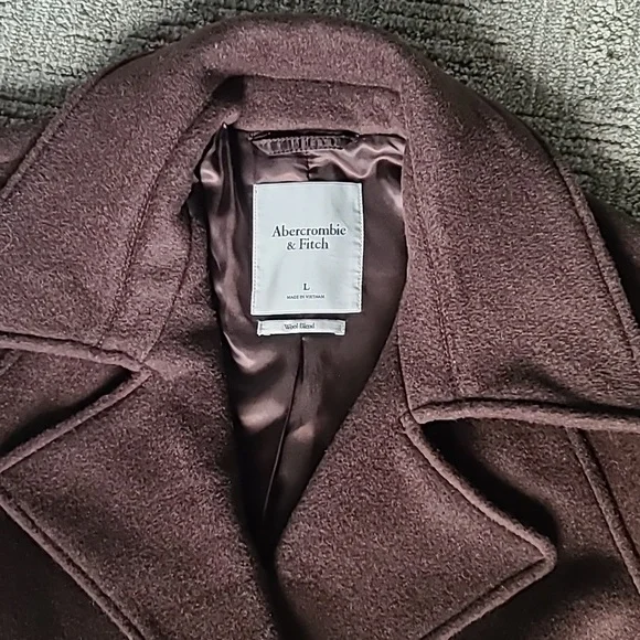 Abercrombie & Fitch Double-Breasted Wool-blend Coat in Dark Coffee - Picture 7 of 12